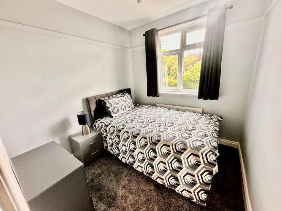 5 Bed Property In Se12 Londres Extérieur photo