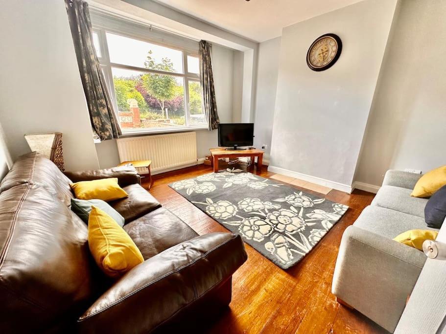 5 Bed Property In Se12 Londres Extérieur photo