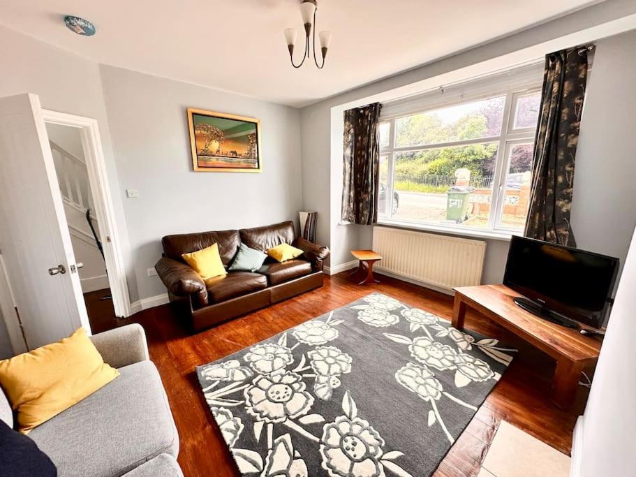 5 Bed Property In Se12 Londres Extérieur photo